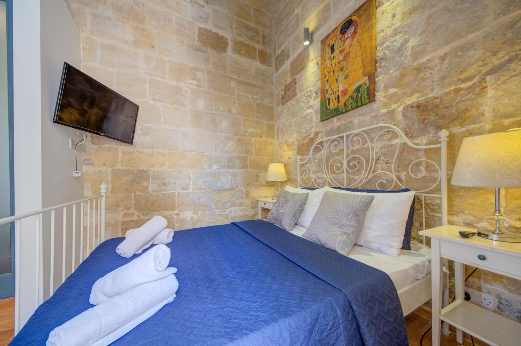 Valletta Waterfront Villa With Pool And Jacuzzi מראה חיצוני תמונה