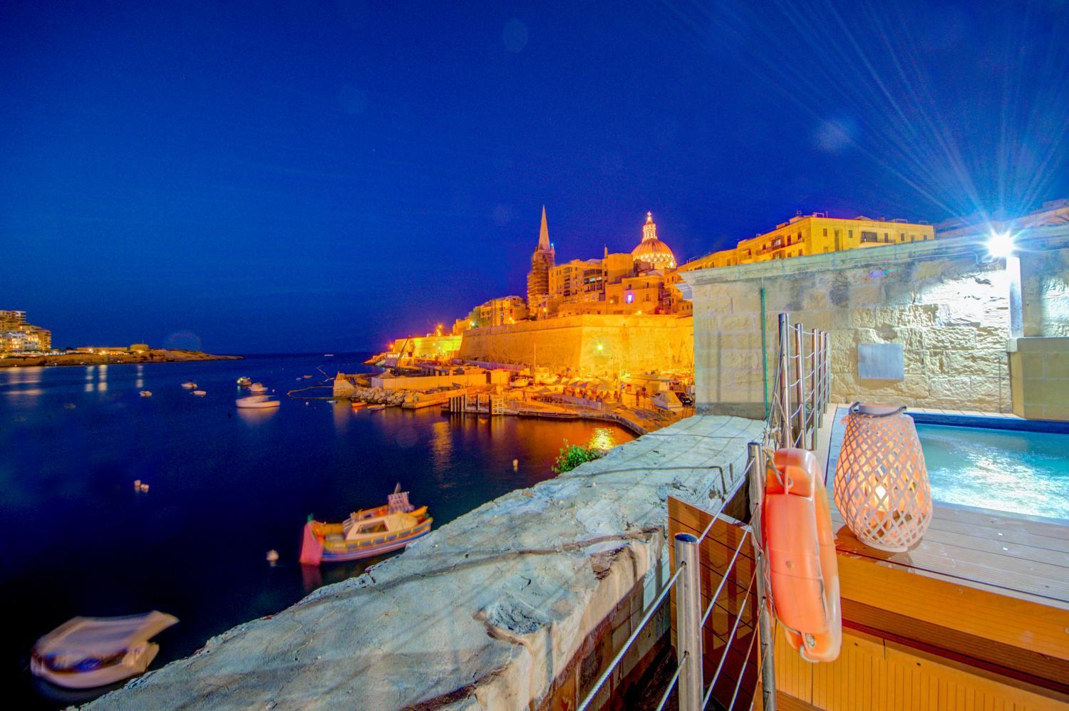Valletta Waterfront Villa With Pool And Jacuzzi מראה חיצוני תמונה